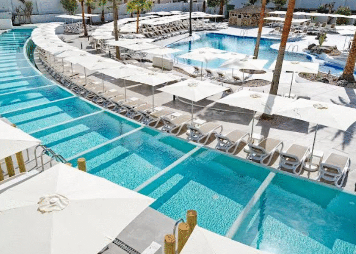 All inclusive putovanje na Fuerteventuru uz smještaj u LABRANDA Hotel Golden Beach, let s uključenim pristojbama, transfere i podršku 24/7. Idealno za opuštajući odmor uz more.